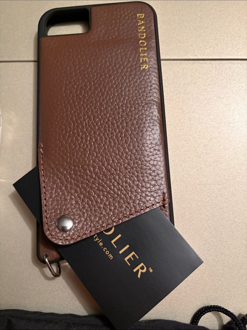NWT Bandolier Brown Leather Crossbody Phone Case for iPhone 6/7/8 and SE - Picture 3 of 3